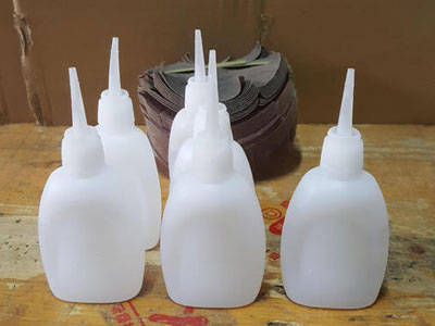 增強(qiáng)型瞬間膠水的特性、化學(xué)原理與使用方法